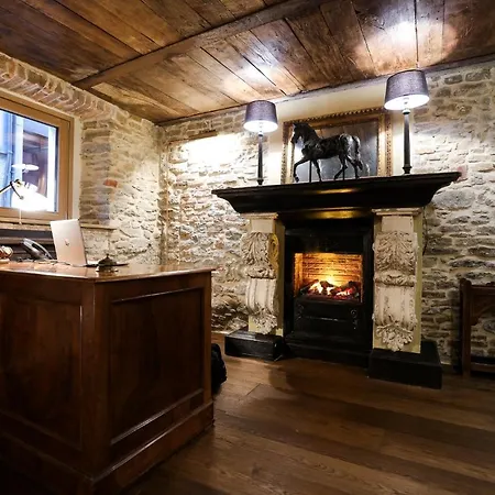 La Piazzetta Degli Artisti - Boutique Panzió 4*