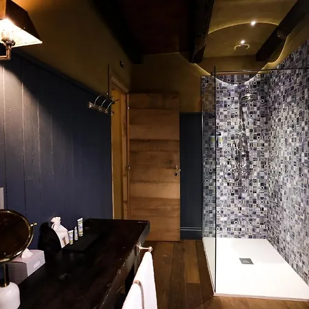 Bed & Breakfast La Piazzetta Degli Artisti - Boutique *
