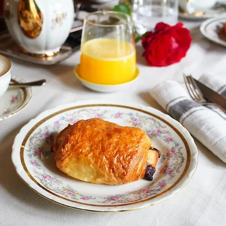 Bed & Breakfast La Piazzetta Degli Artisti - Boutique *