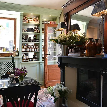 Bed & Breakfast La Piazzetta Degli Artisti - Boutique *